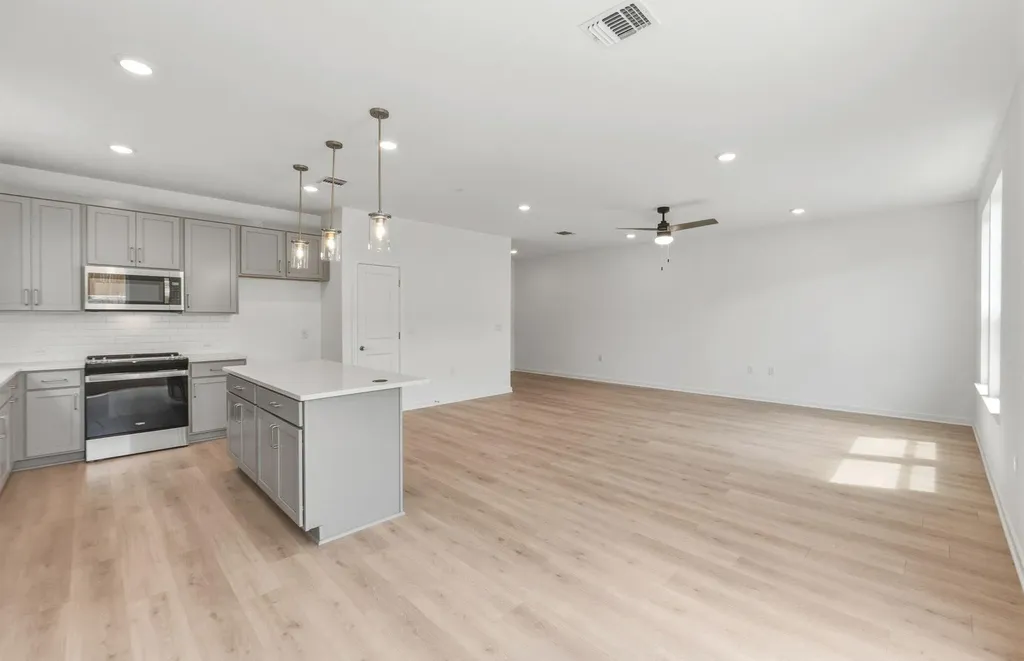 5301 Monarda Mint Drive Austin TX 78653