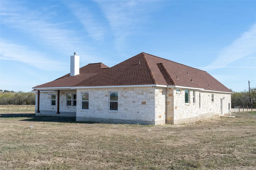 1000 Black Ankle Road Lockhart TX 78644