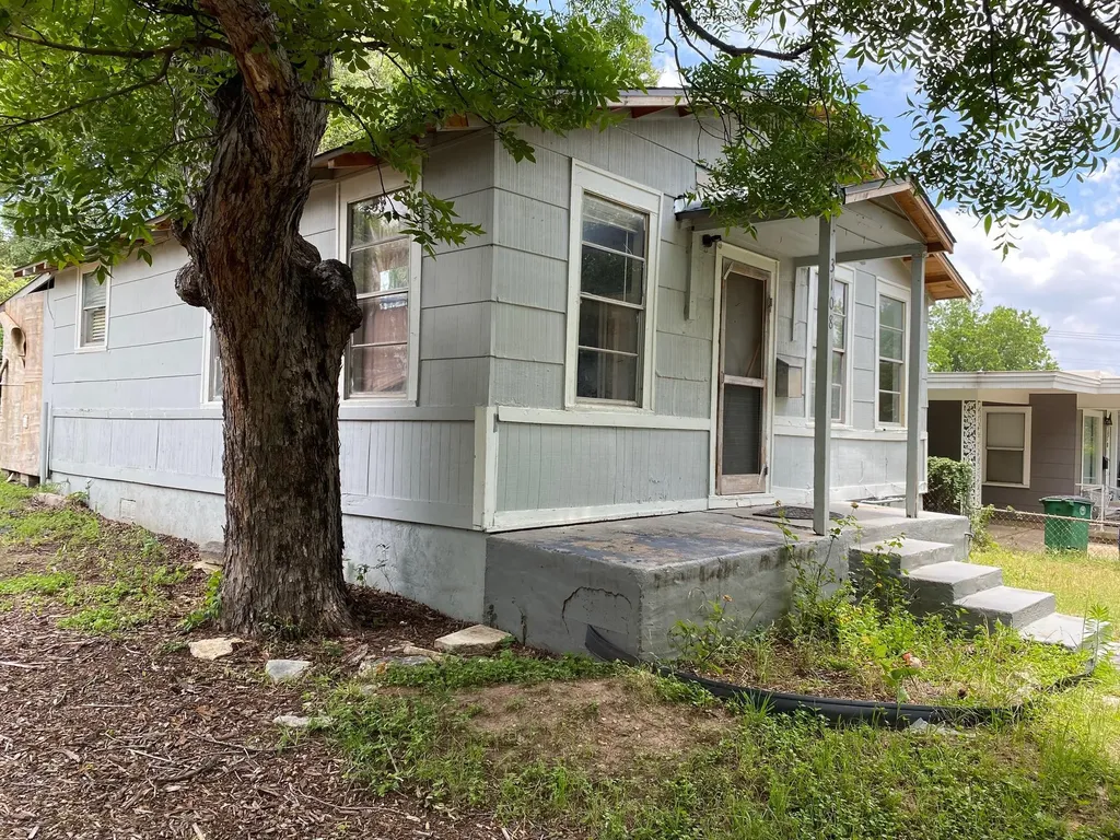 3108 E 13th Street Austin TX 78702