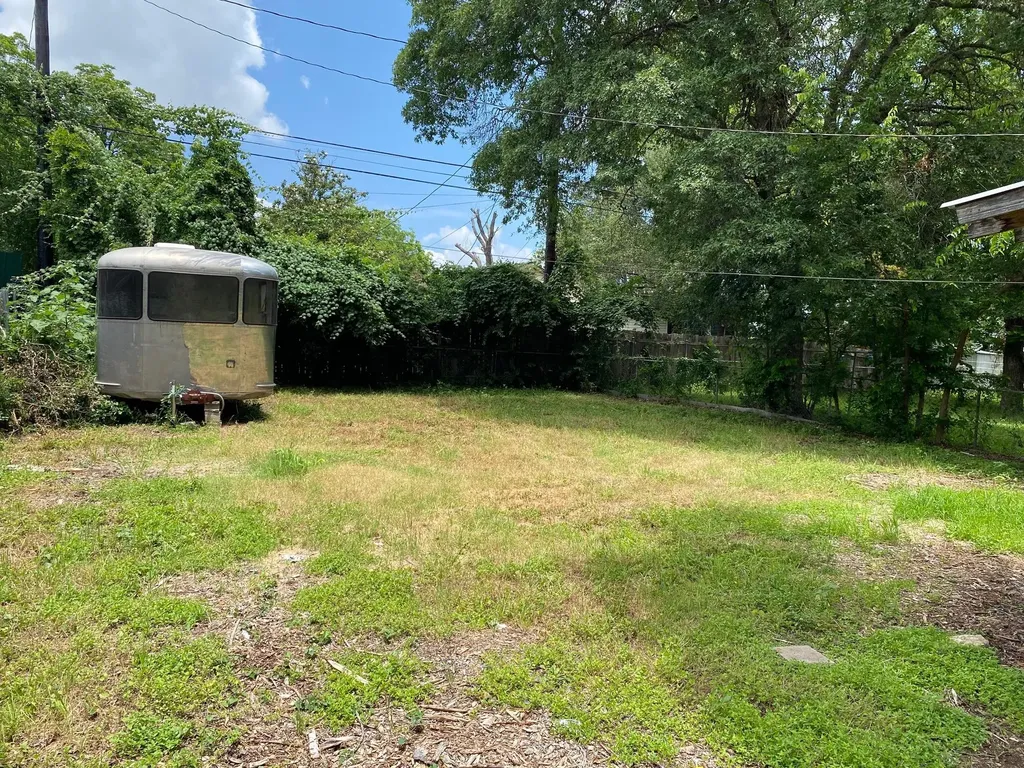 3108 E 13th Street Austin TX 78702