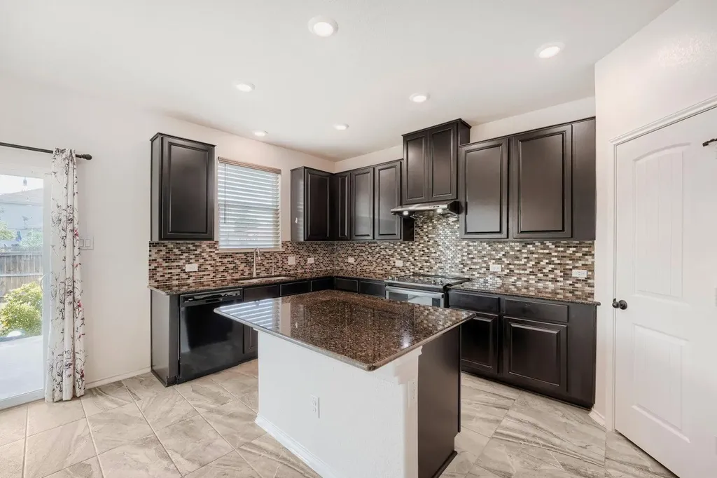 17309 Headstock Road Round Rock TX 78664