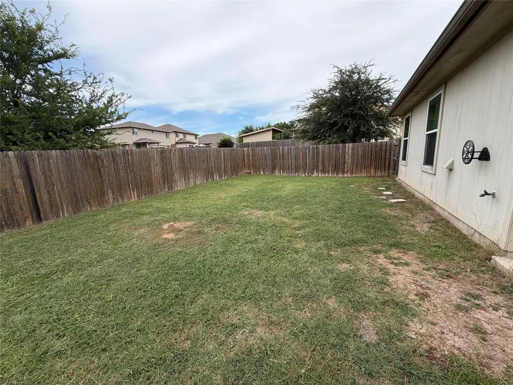 161 Collared Dove Cove Kyle TX 78640