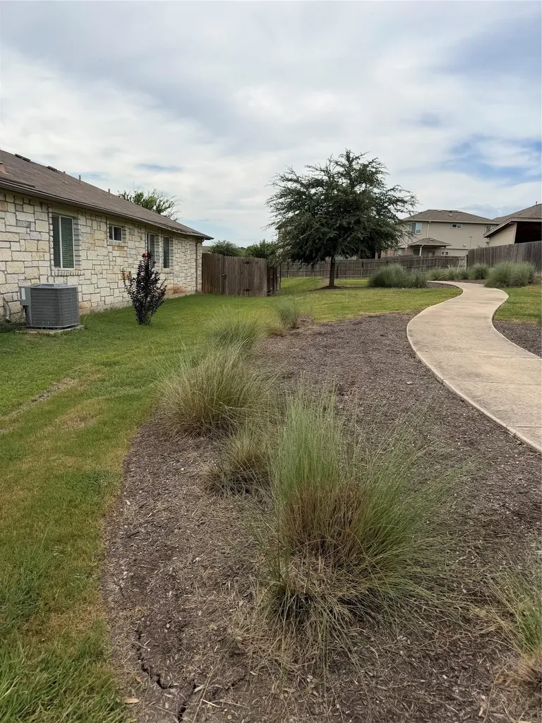 161 Collared Dove Cove Kyle TX 78640