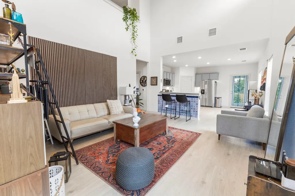 2120 Sisterdale Lane Austin TX 78754