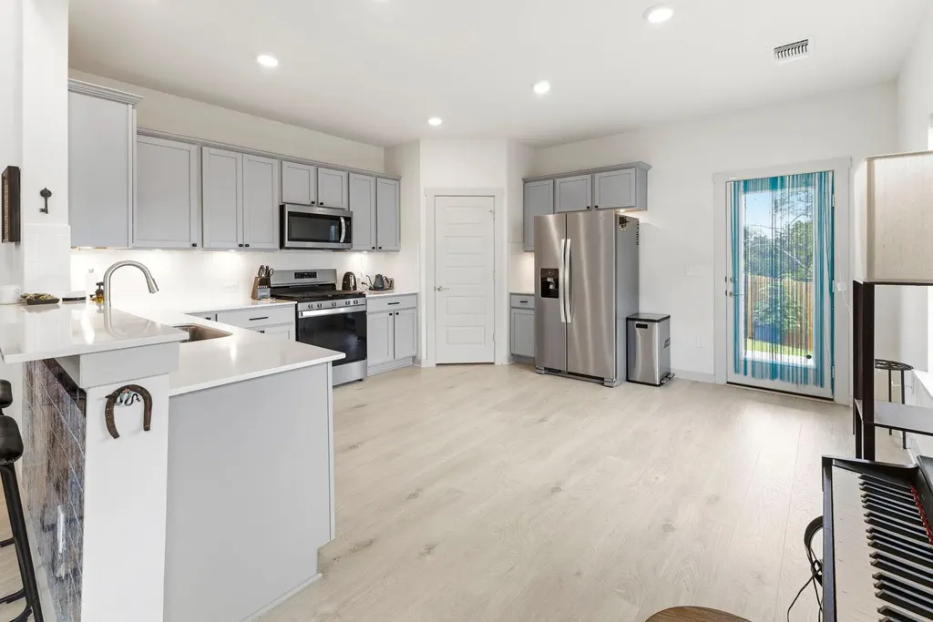 2120 Sisterdale Lane Austin TX 78754