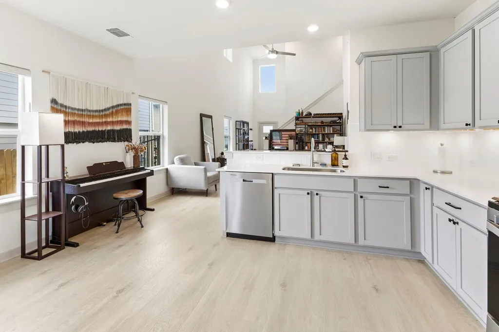 2120 Sisterdale Lane Austin TX 78754