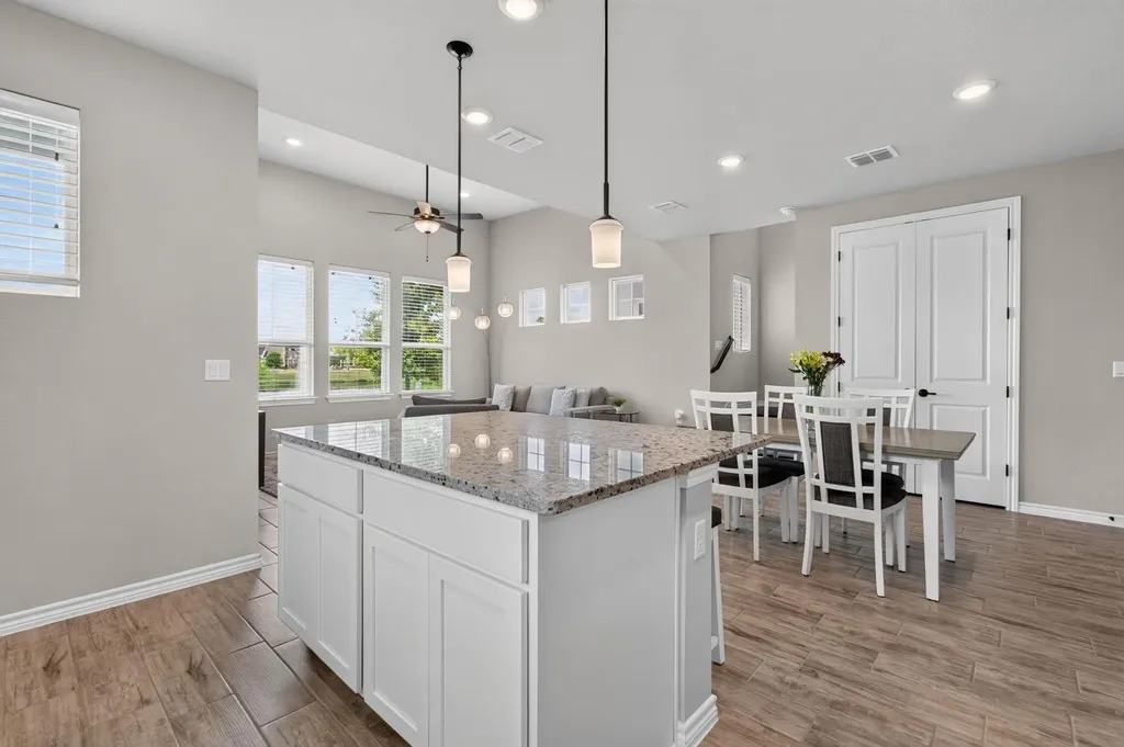 105 Harborside Drive San Marcos TX 78666