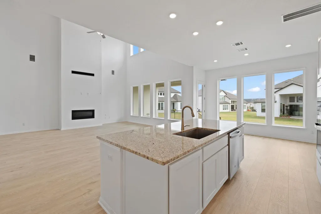 2112 Vittoria View Leander TX 78641