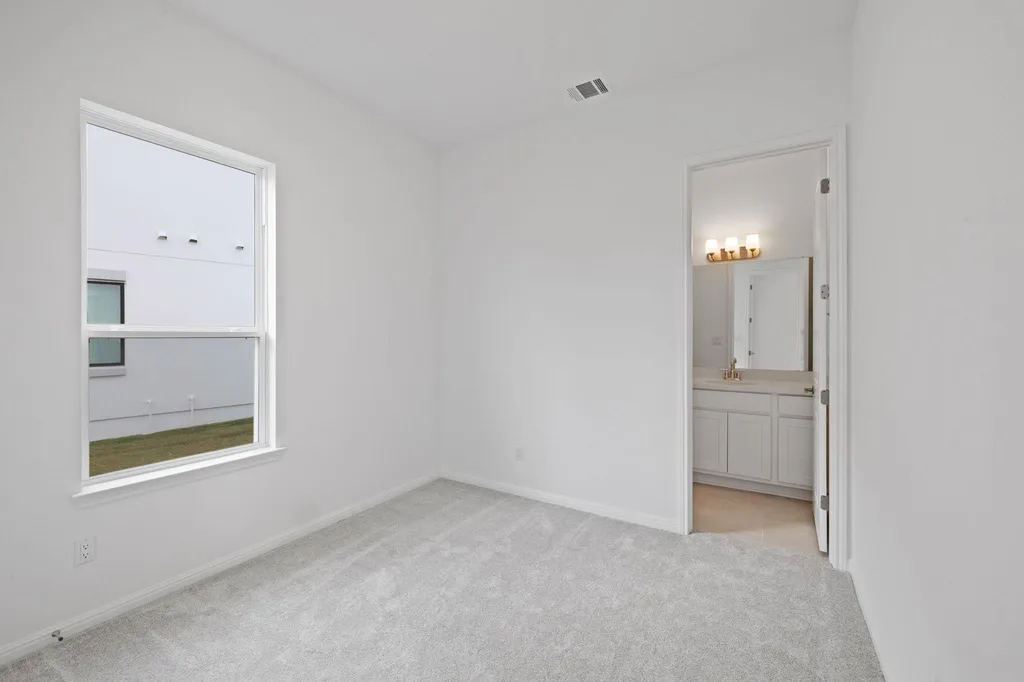 2112 Vittoria View Leander TX 78641
