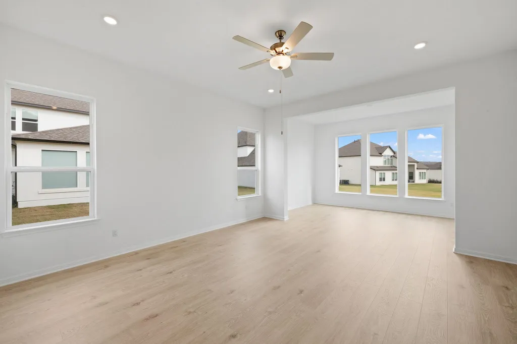 2112 Vittoria View Leander TX 78641