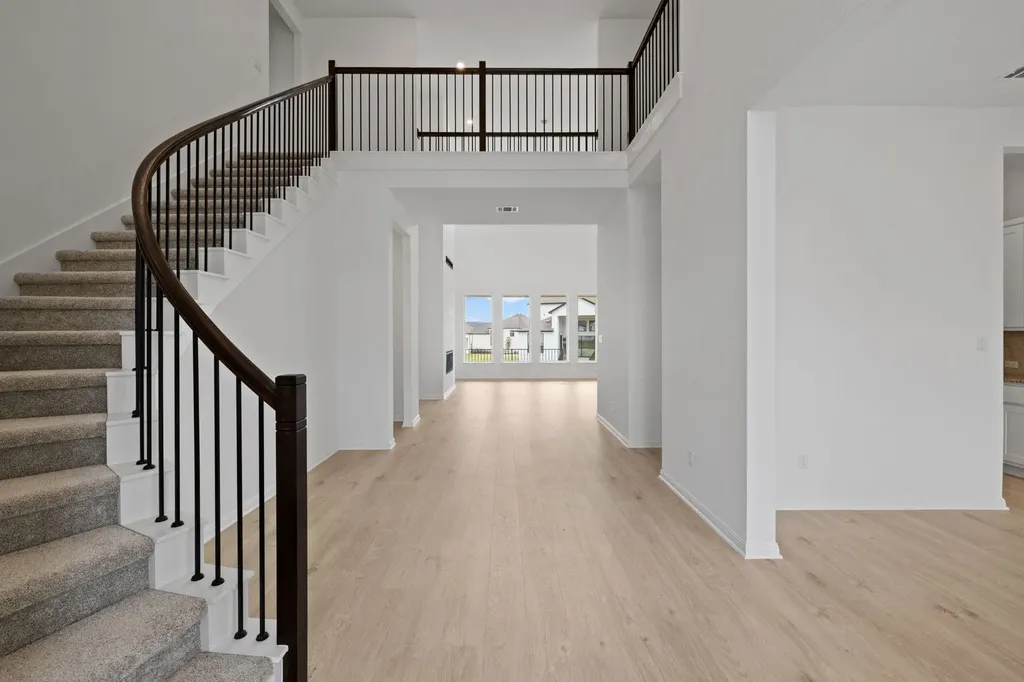 2112 Vittoria View Leander TX 78641