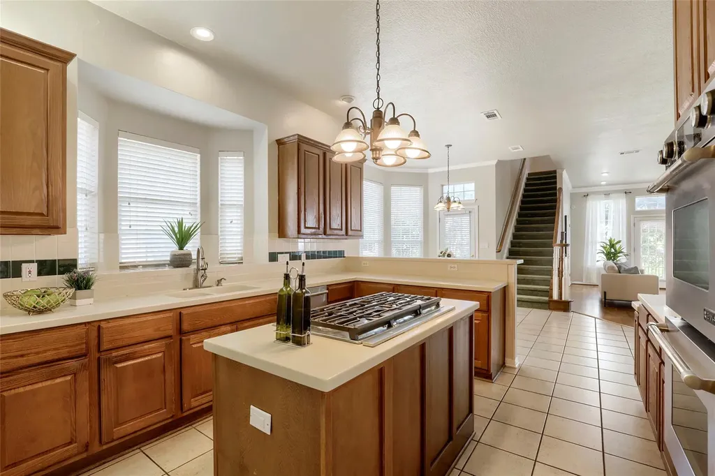 5312 China Garden Drive Austin TX 78730