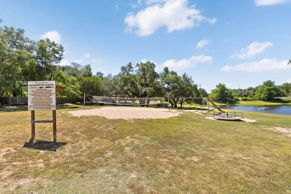 10025 Janet Loop Dripping Springs TX 78620