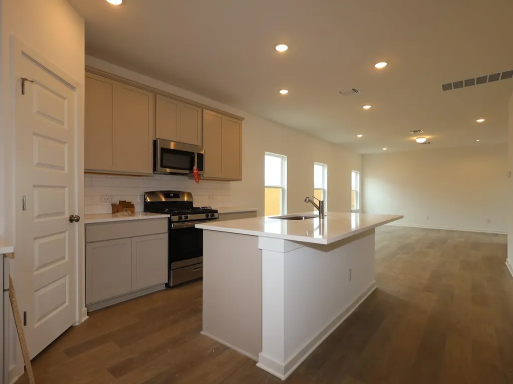 122 Heritage Forest Parkway Dripping Springs TX 78620
