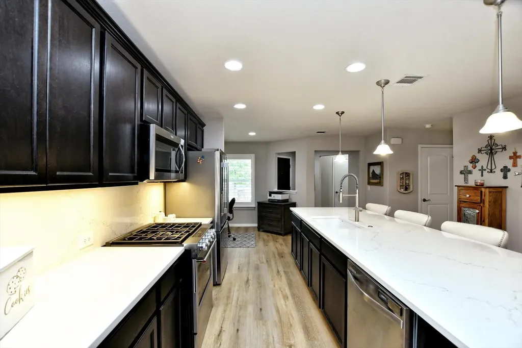 231 Hobby Street Georgetown TX 78633