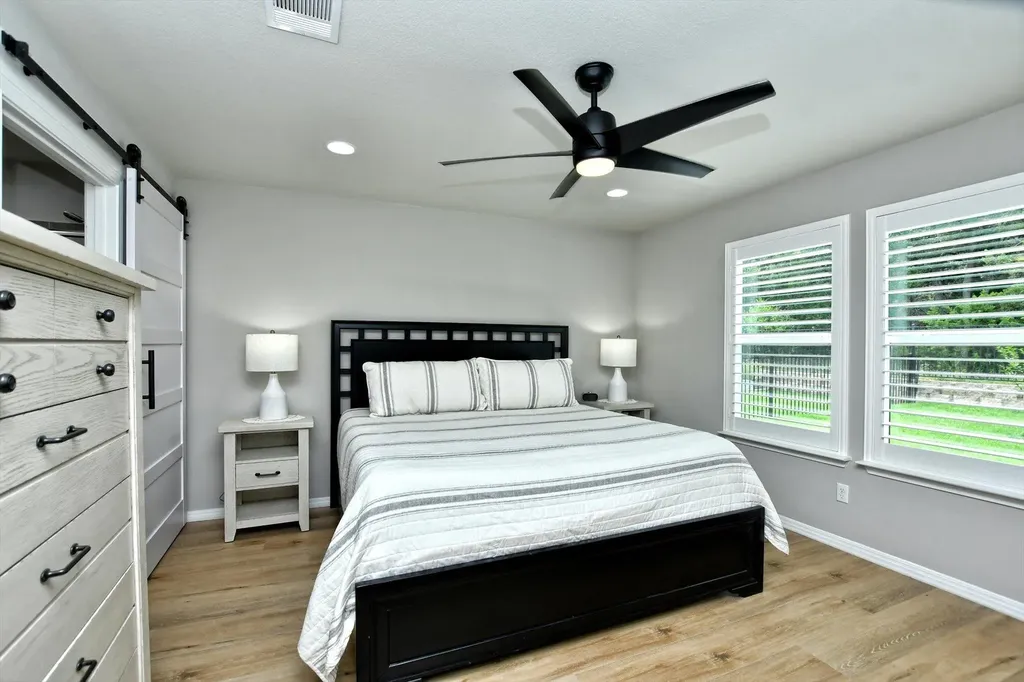 231 Hobby Street Georgetown TX 78633
