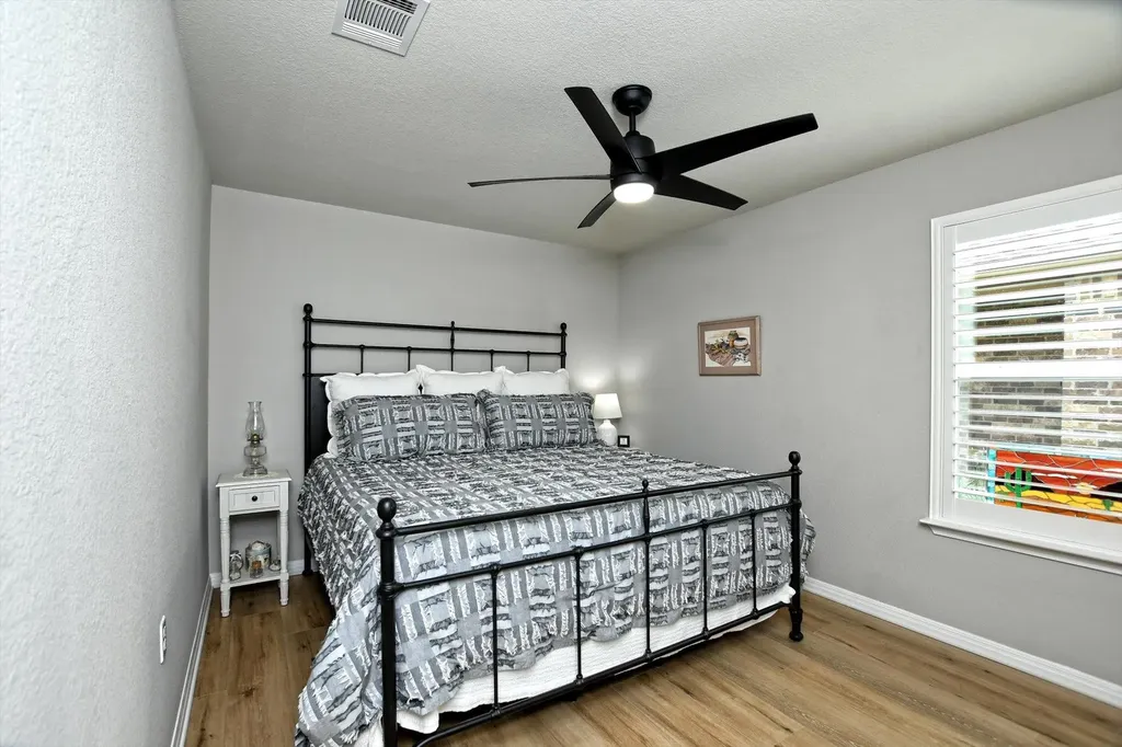 231 Hobby Street Georgetown TX 78633