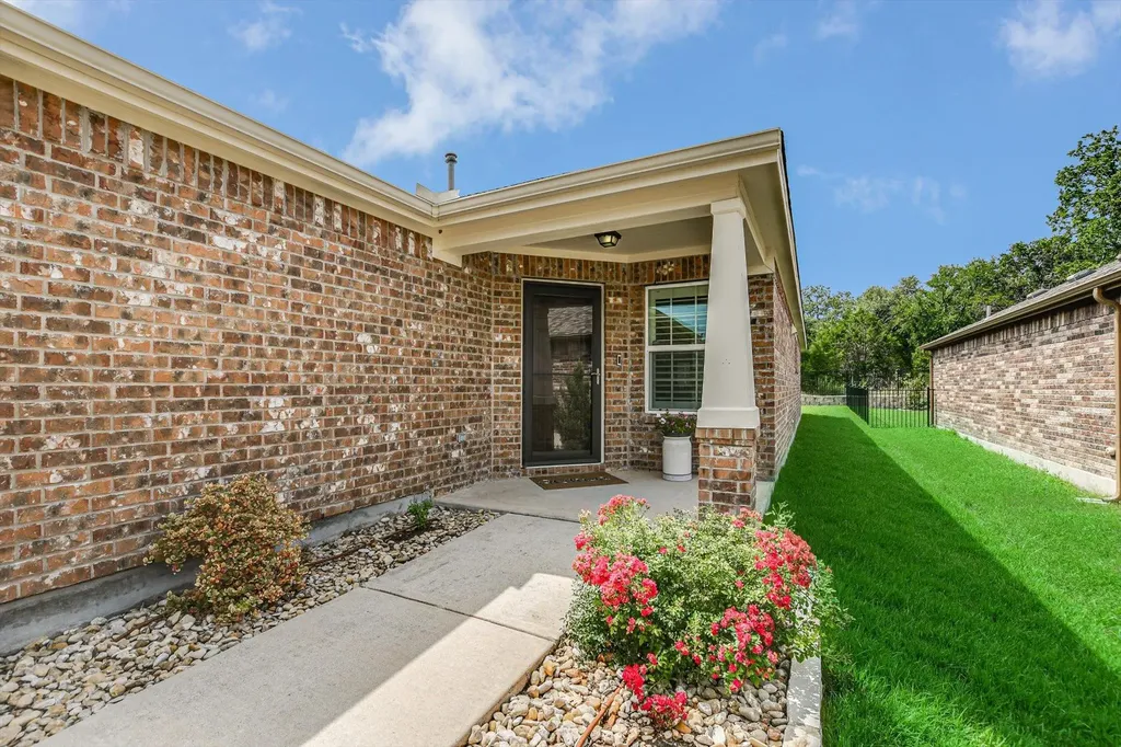 231 Hobby Street Georgetown TX 78633