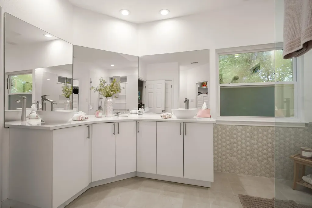 3702 Terrina Street Austin TX 78759