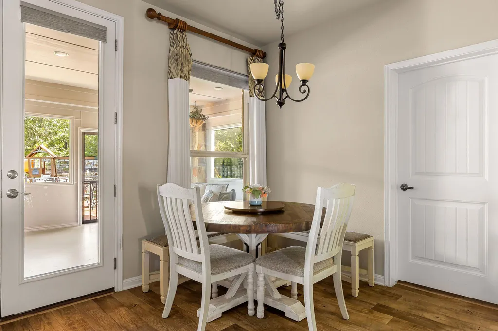 119 Finnel Cove Austin TX 78737