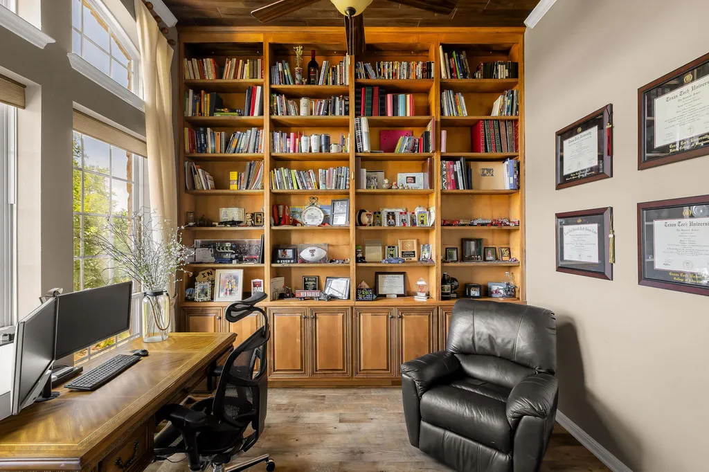 119 Finnel Cove Austin TX 78737