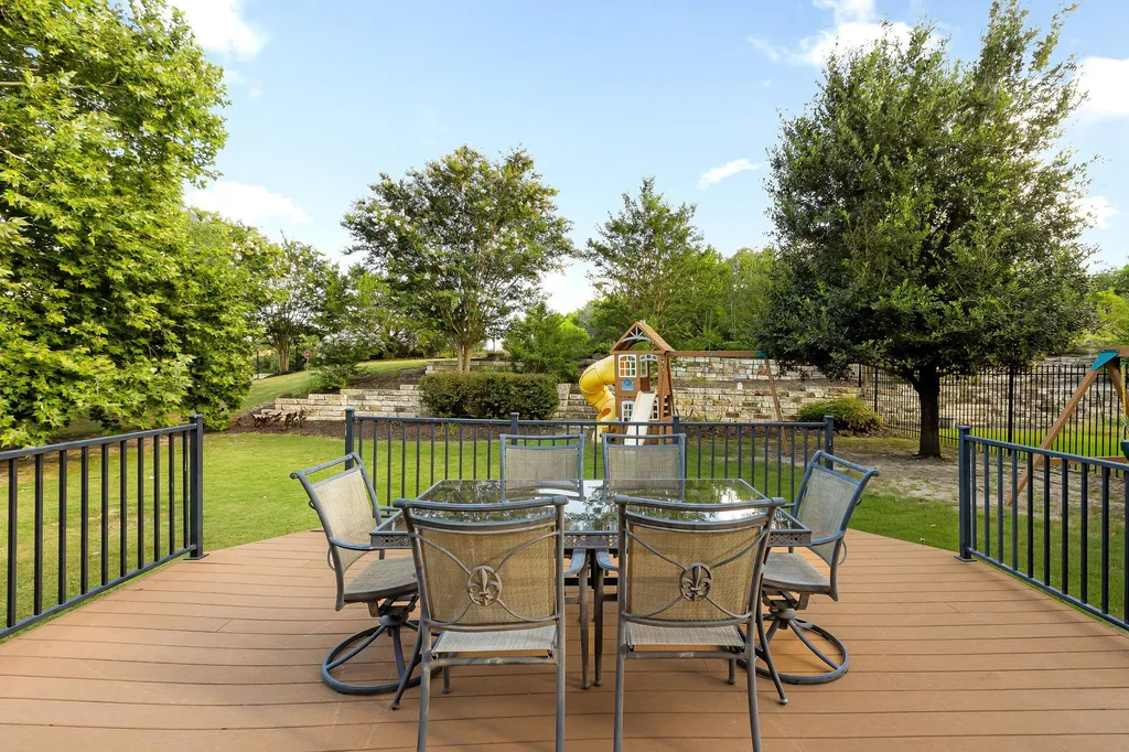 119 Finnel Cove Austin TX 78737