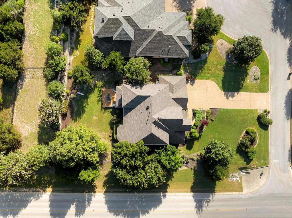 119 Finnel Cove Austin TX 78737