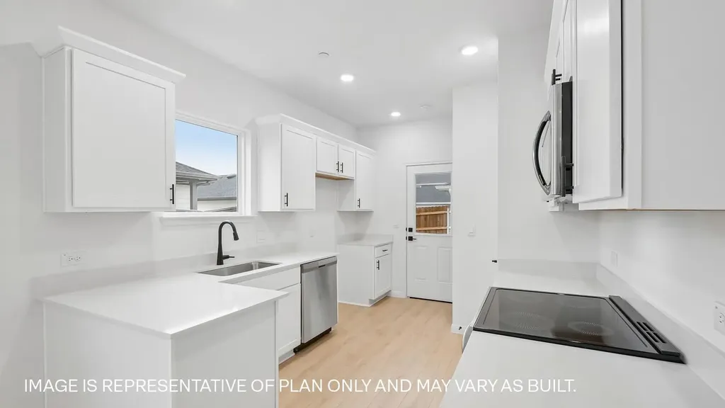 2551 Violet Theo Lane Round Rock TX 78665