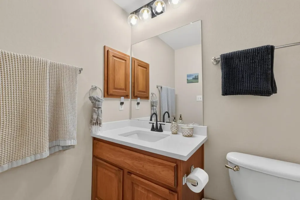 7124 Via Dono Drive Austin TX 78749