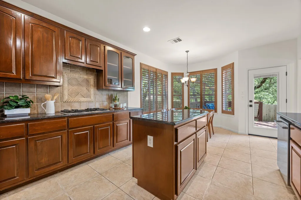 7921 Ladera Verde Drive Austin TX 78739