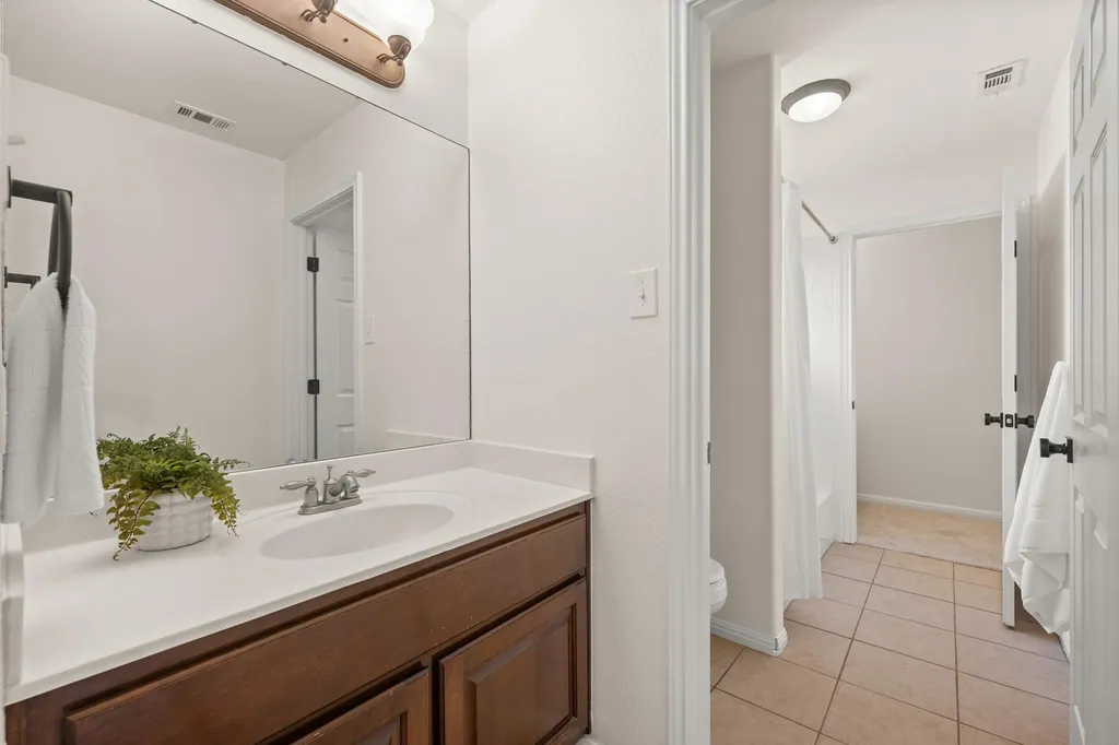 7921 Ladera Verde Drive Austin TX 78739