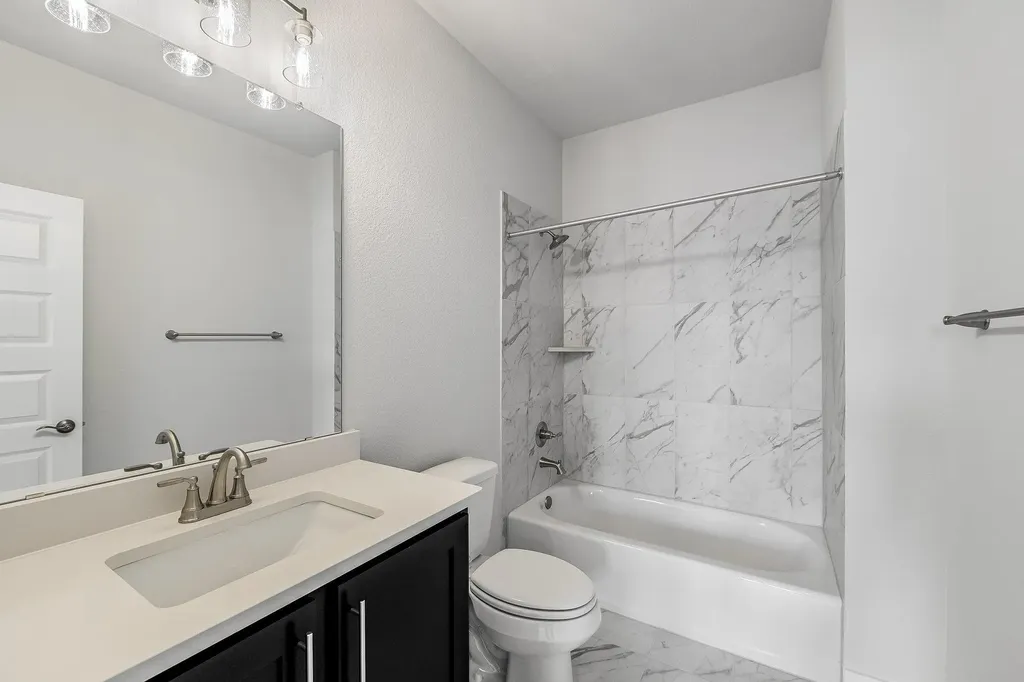 17308 Hattie Trace Austin TX 78738