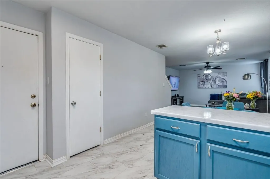 148 Buttercup Way Kyle TX 78640