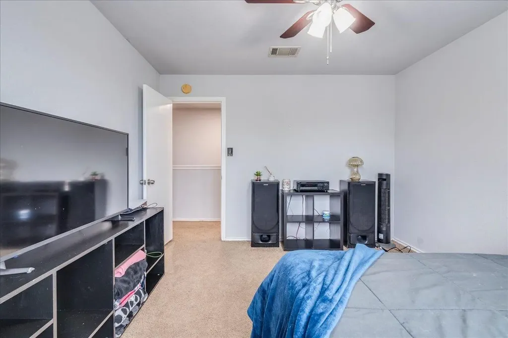 148 Buttercup Way Kyle TX 78640