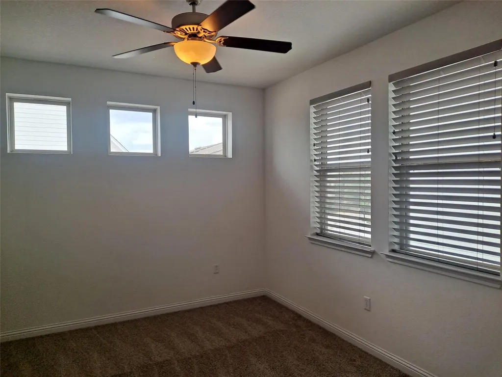 7903 Sutcliffe Drive Austin TX 78744