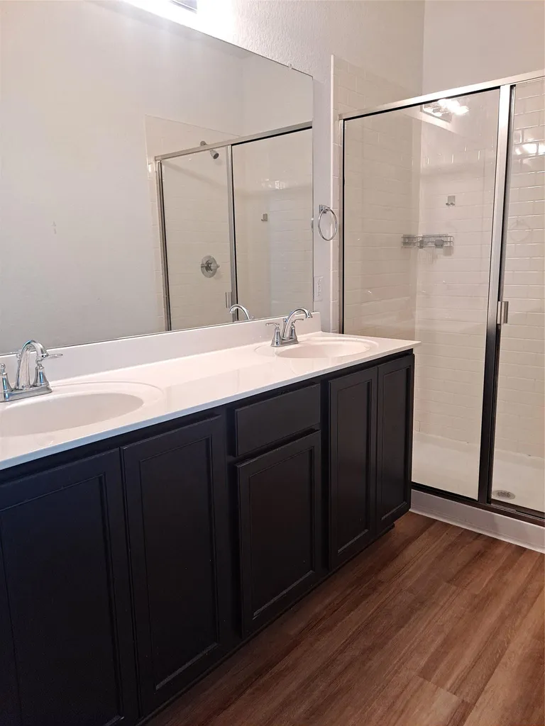 7903 Sutcliffe Drive Austin TX 78744