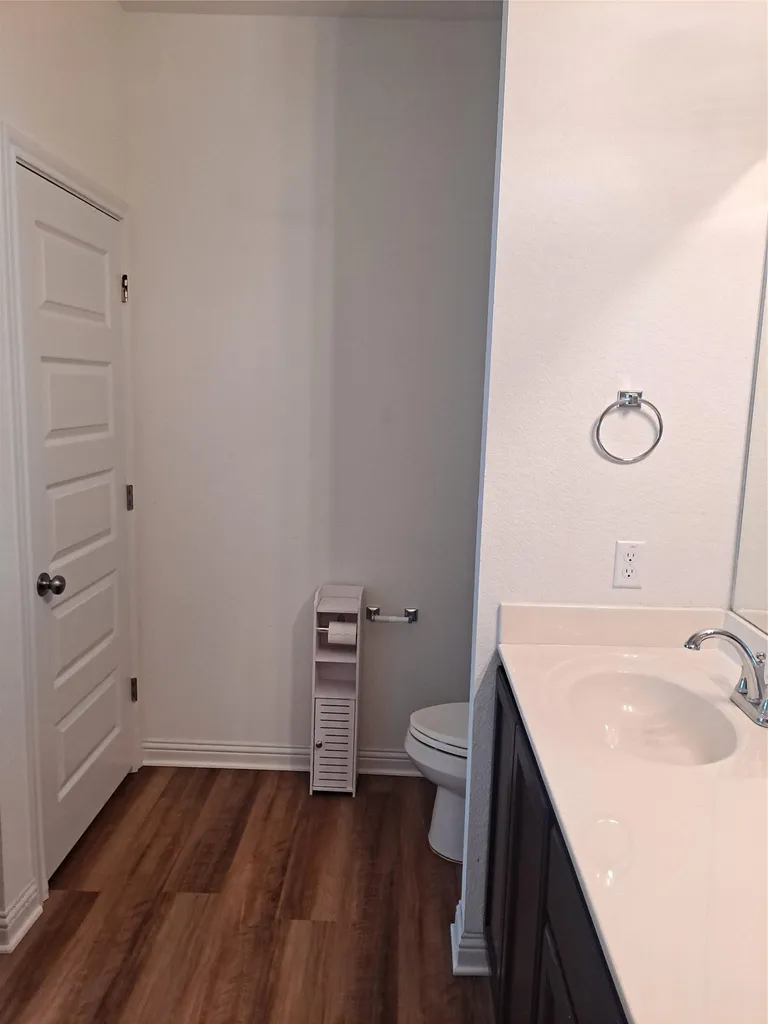 7903 Sutcliffe Drive Austin TX 78744