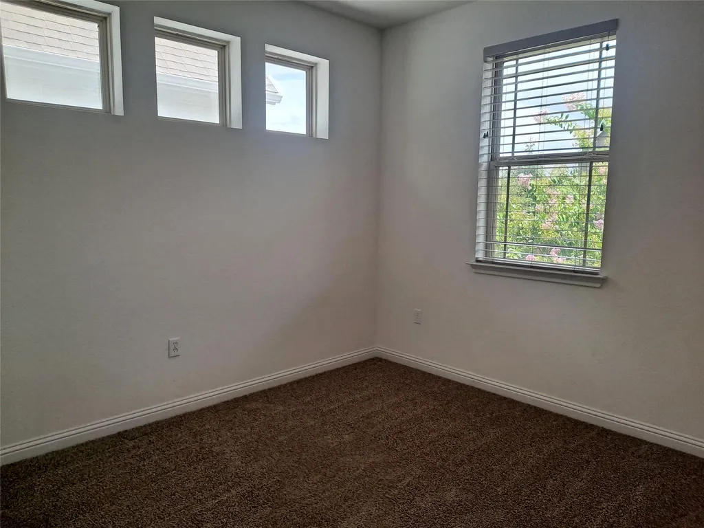 7903 Sutcliffe Drive Austin TX 78744