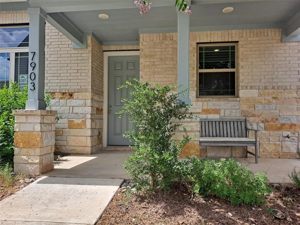 7903 Sutcliffe Drive Austin TX 78744