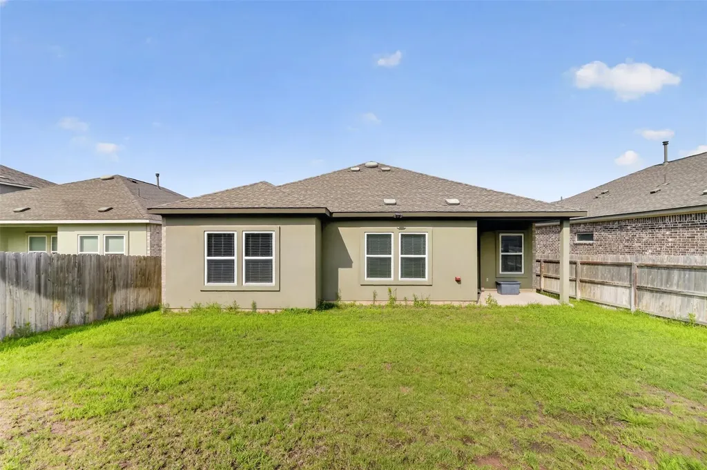 1301 Blackhaw Lane Leander TX 78641