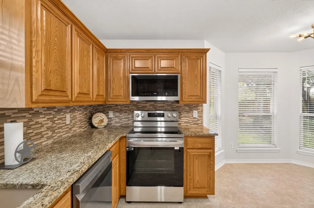 1604 Prickly Pear Street Lockhart TX 78644