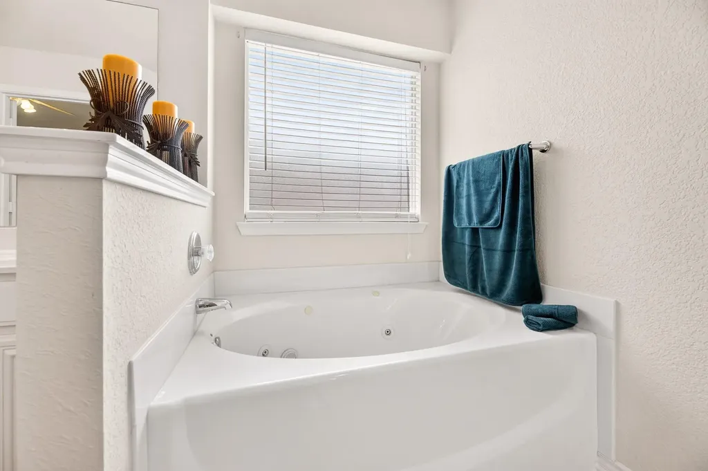 1604 Prickly Pear Street Lockhart TX 78644