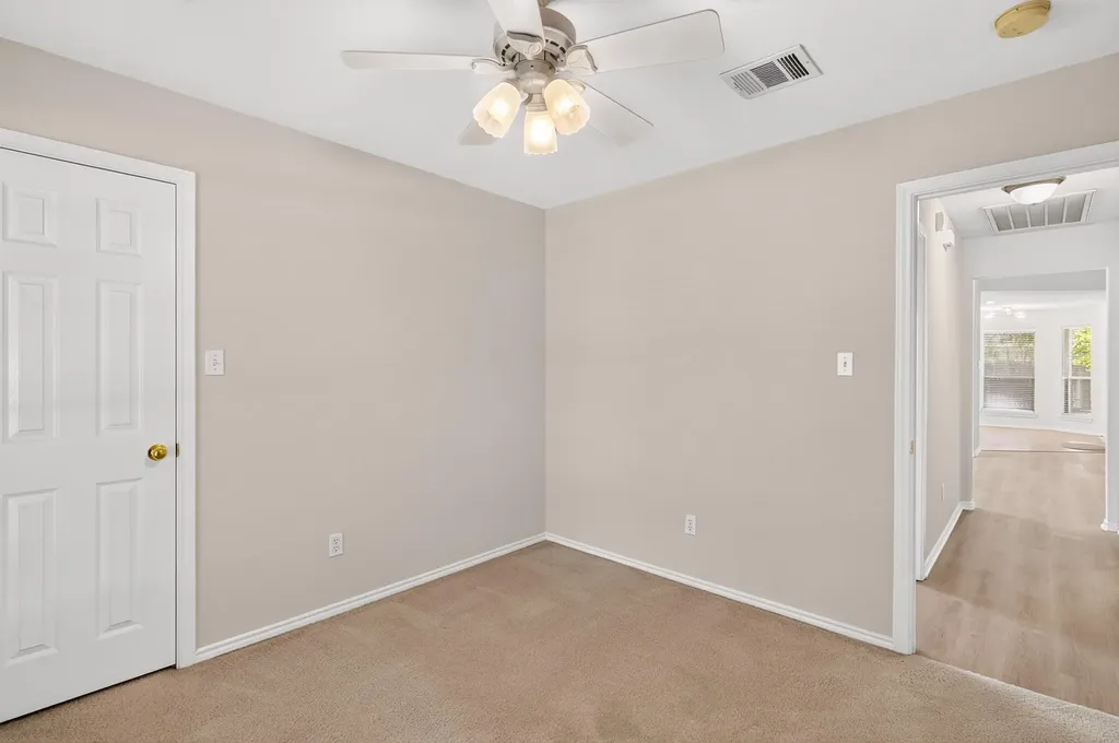 1604 Prickly Pear Street Lockhart TX 78644