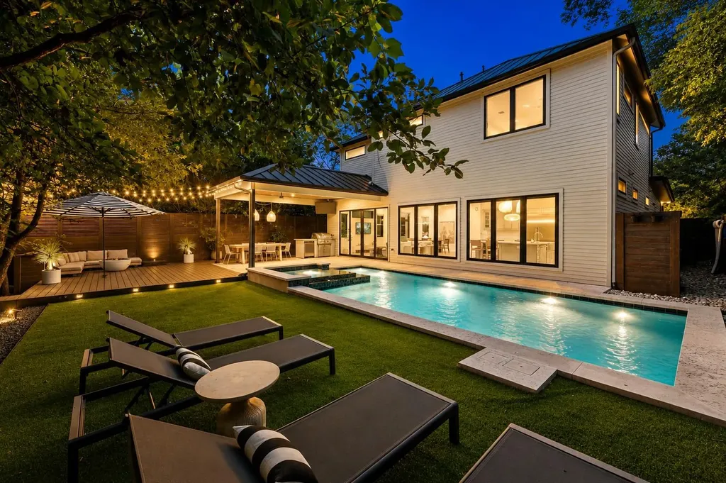 1906 Frazier Avenue Austin TX 78704