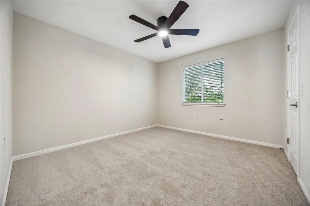 704 Fort Clark Cove Austin TX 78745