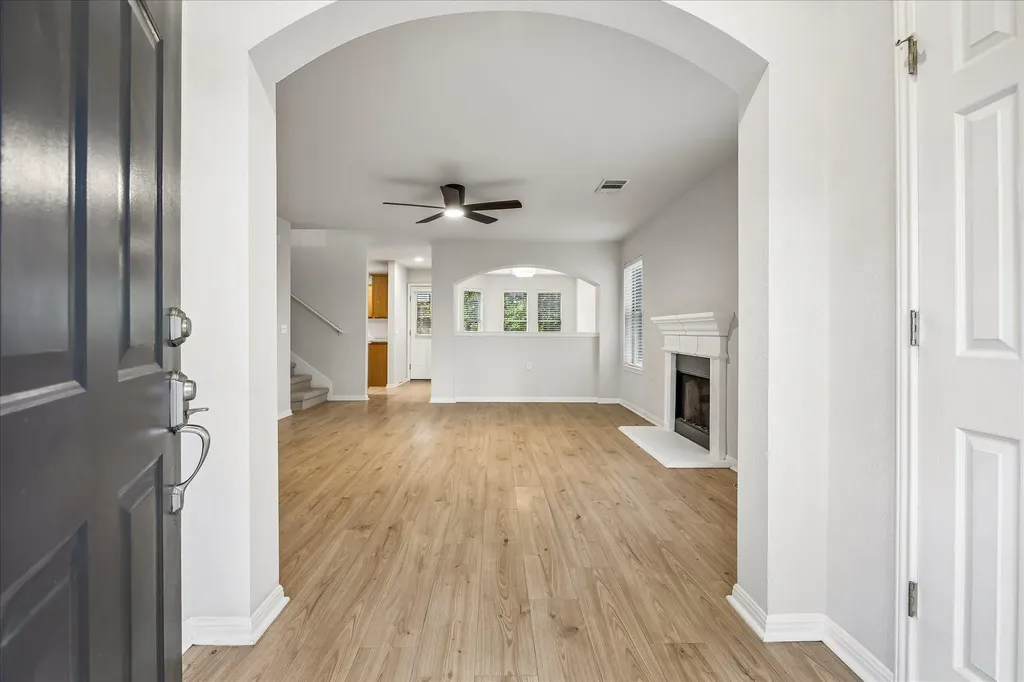 704 Fort Clark Cove Austin TX 78745