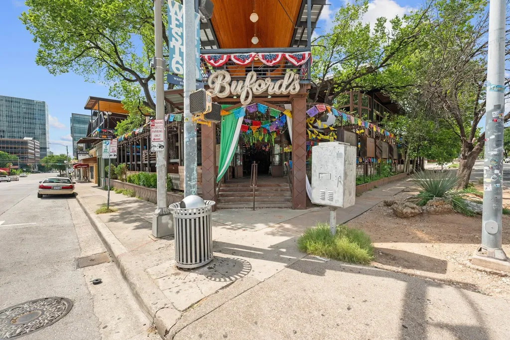 505 W 7th Street Austin TX 78701