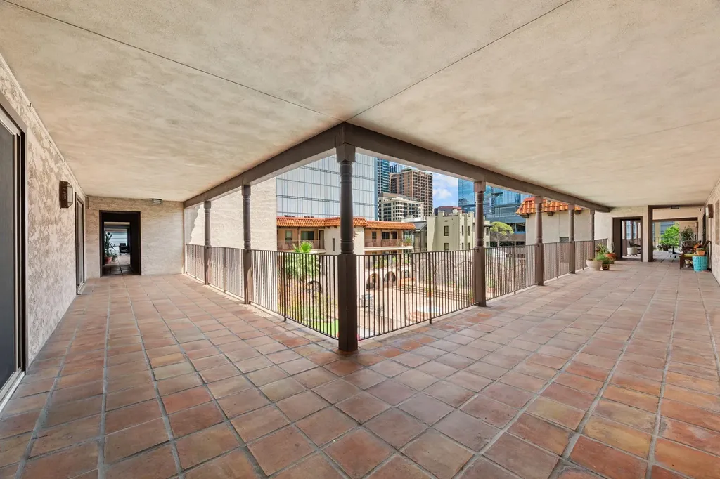 505 W 7th Street Austin TX 78701