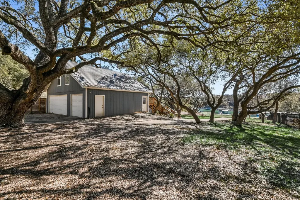 6111 Hudson Bend Road Austin TX 78734