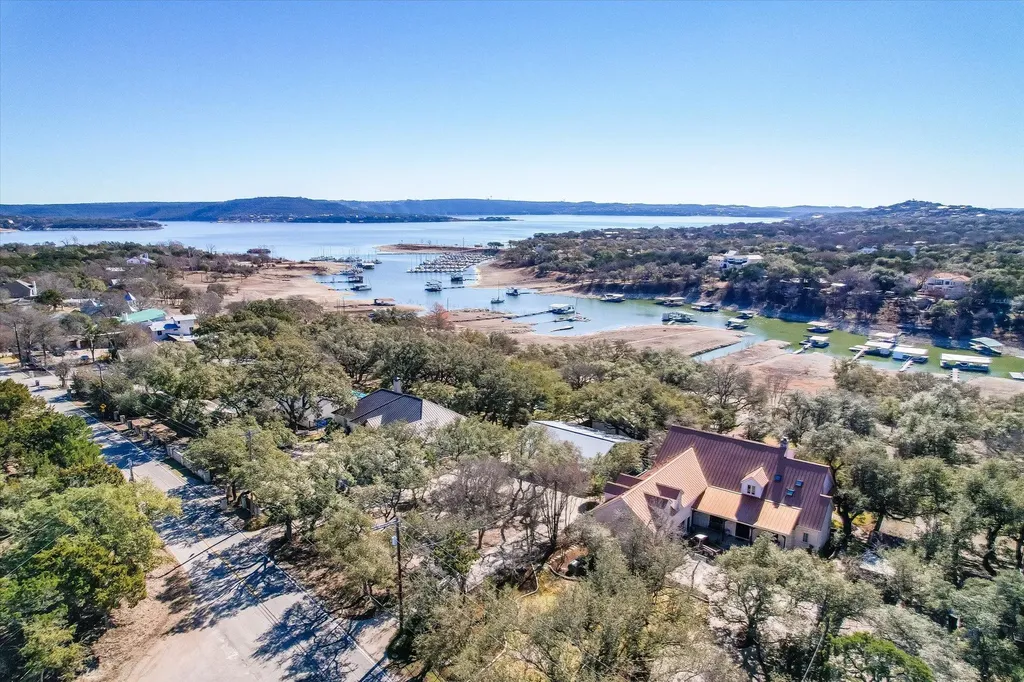 6111 Hudson Bend Road Austin TX 78734
